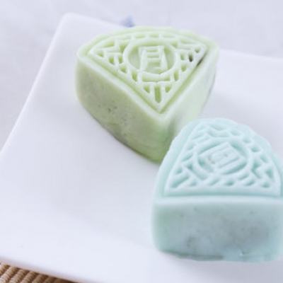绿宝石802mega手镯作弊版下载